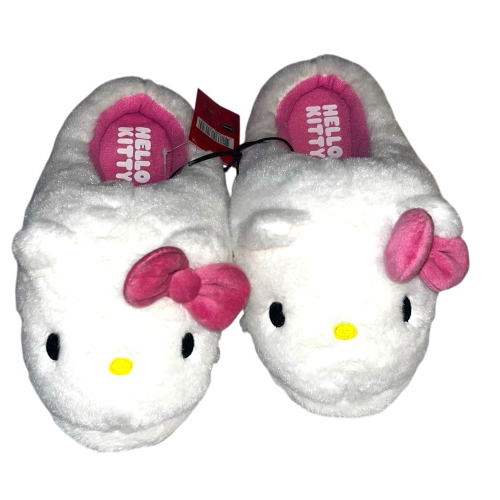 Hello kitty slippers
